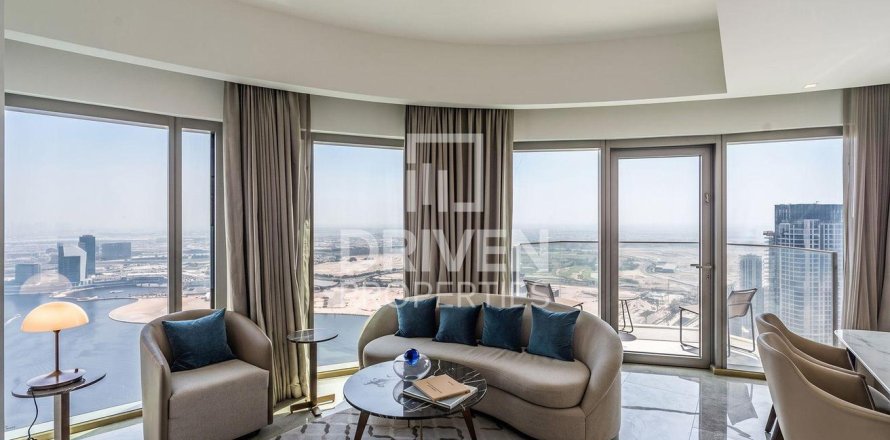 2 bedrooms Apartment in Address Harbour Point, UAE No. 192995