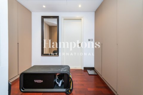 2 bedrooms Apartment in FIVE Palm Jumeirah, UAE No. 208454 8