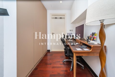 2 bedrooms Apartment in FIVE Palm Jumeirah, UAE No. 208454 27