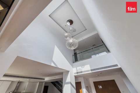 Apartment de 4 dormitorios en City Walk, UAE No. 166642 7