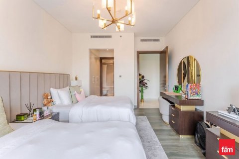 Apartment de 2 dormitorios en Dubai, UAE No. 166639 8