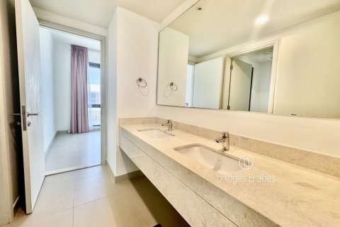 Villa de 4 dormitorios en Dubai Hills Estate, UAE No. 148176 21