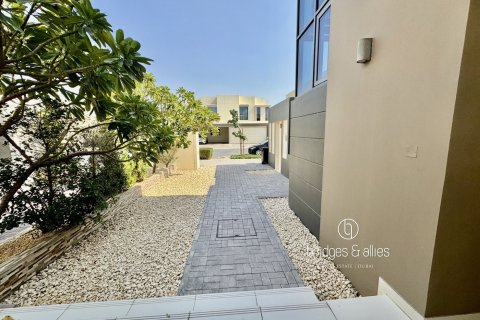 Villa de 4 dormitorios en Dubai Hills Estate, UAE No. 148173 20