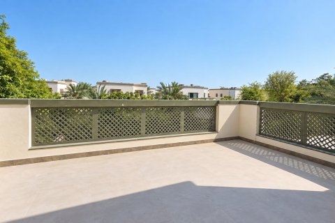 Villa de 5 chambres à Jumeirah Park, UAE No. 208767 23