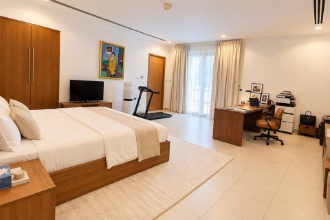 Villa de 5 chambres à Jumeirah Park, UAE No. 208767 13