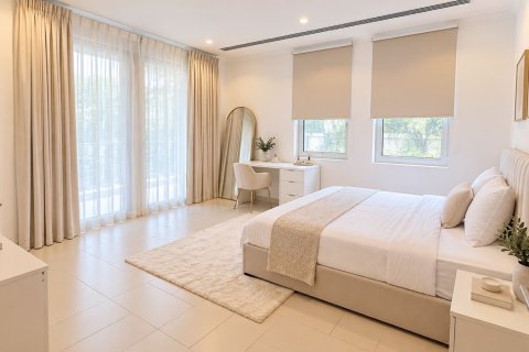 Villa de 5 chambres à Jumeirah Park, UAE No. 208767 12