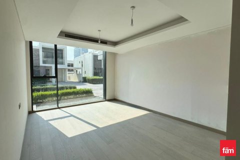 Villa de 7 dormitorios en Dubai, UAE No. 166044 4