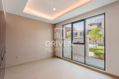 6 bedrooms Townhouse in Silver Springs, UAE No. 193230 16