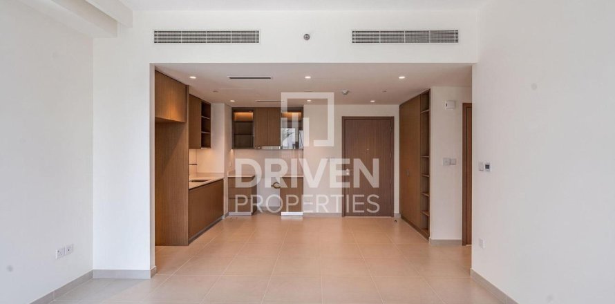 2 bedrooms Apartment in Creek Beach, UAE No. 193231
