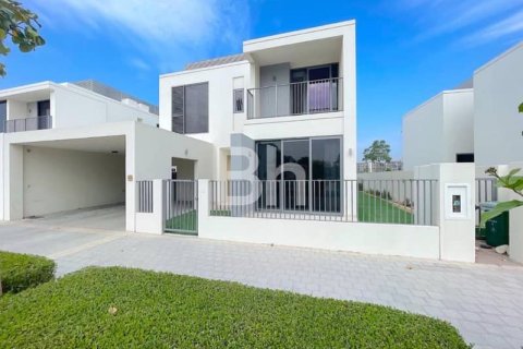 Villa de 4 dormitorios en Dubai Hills Estate, UAE No. 91847 1
