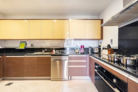 2 bedrooms Apartment  No. 128359 8