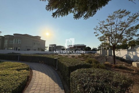 Land de 1247m² No. 128356 6