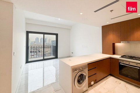 1 bedroom Apartment in Dubai Studio City, UAE No. 169648 3