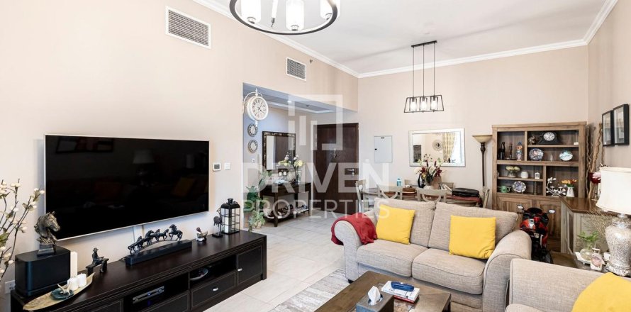 2 bedrooms Apartment in Al Furjan, UAE No. 137923