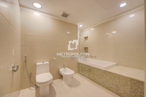 Appartement de 2 chambres à World Trade Centre Residence, UAE No. 77990 13