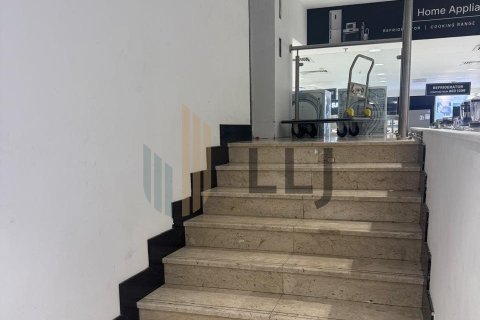 1010مربع، محل تجاري في Hamdan Street, الإمارات العربية المتحدة رقم 102004 16