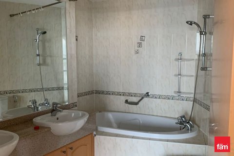Appartement de 3 chambres  No. 111373 11
