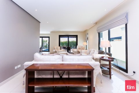 6 bedrooms Villa  No. 111371 6