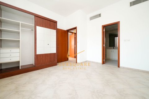 Apartment de 2 dormitorios en Uptown Motor City, UAE No. 143764 4