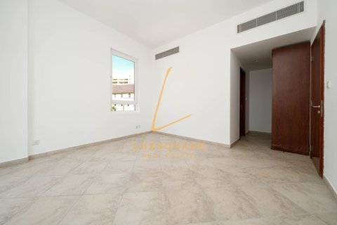 Apartment de 2 dormitorios en Uptown Motor City, UAE No. 143764 15