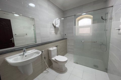 Villa Gemela de 3 dormitorios en Muscat, Oman No. 109220 9