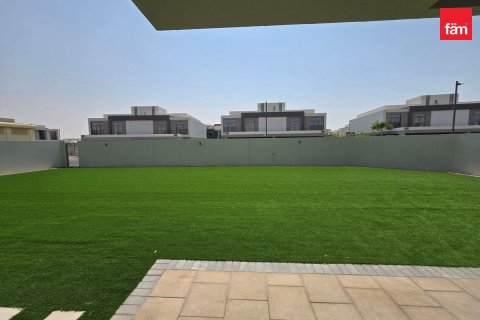 4 bedrooms Villa in Dubai, UAE No. 210893 16