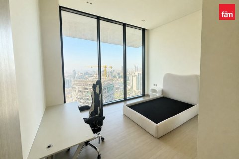2 bedrooms Apartment in Dubai, UAE No. 198574 17