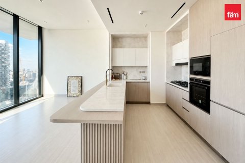2 bedrooms Apartment in Dubai, UAE No. 198574 13