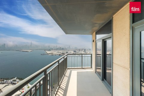 3 bedrooms Apartment in Dubai, UAE No. 198577