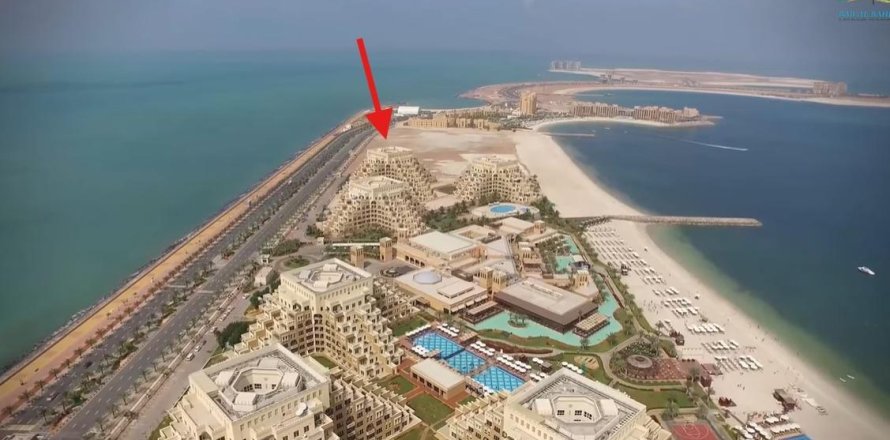 Studio Apartment in Al Marjan Island, UAE No. 162879