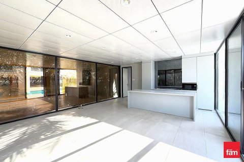 Villa de 4 dormitorios en Dubai, UAE No. 147576 9