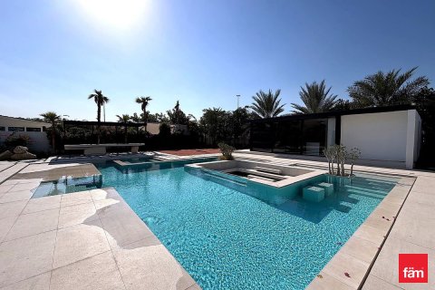 Villa de 4 dormitorios en Dubai, UAE No. 147576 22