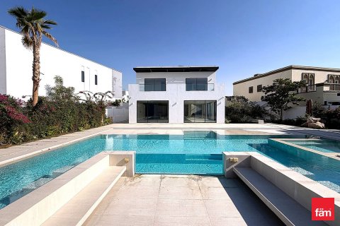 Villa de 4 dormitorios en Dubai, UAE No. 147576 25