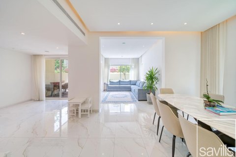 3 bedrooms Villa in The Lakes, UAE No. 194579