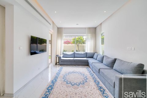3 bedrooms Villa in The Lakes, UAE No. 194579 18
