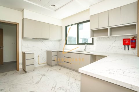 Villa de 5 dormitorios en Al Furjan, UAE No. 149149 27