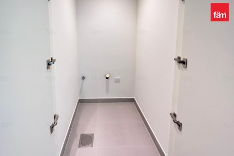 3 bedrooms Apartment in Dubai, UAE No. 167825 9