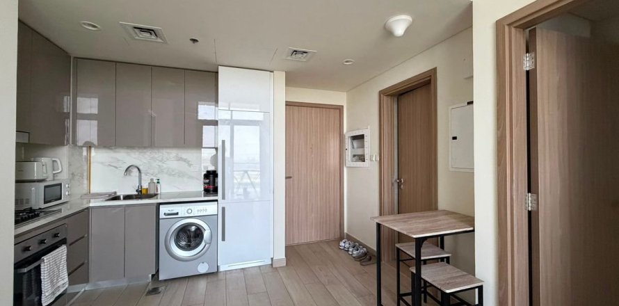 Appartement de 2 chambres à Meydan, UAE No. 205376