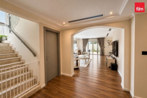 3 bedrooms Villa in Jumeirah Park, UAE No. 205380 8