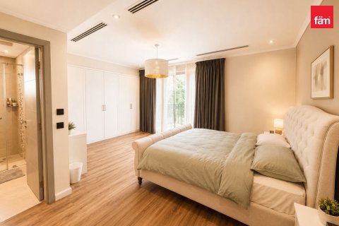 3 bedrooms Villa in Jumeirah Park, UAE No. 205380 11