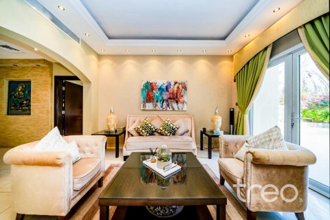 5 غرفة نوم فيلا في Meadows, الإمارات العربية المتحدة رقم 173836 5