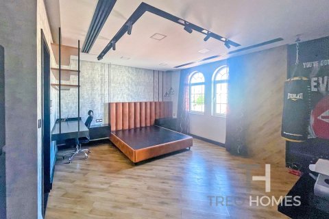 Villa de 4 dormitorios en Legacy, UAE No. 173841 15
