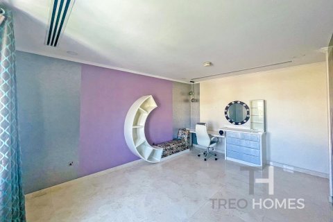 Villa de 4 dormitorios en Legacy, UAE No. 173841 24