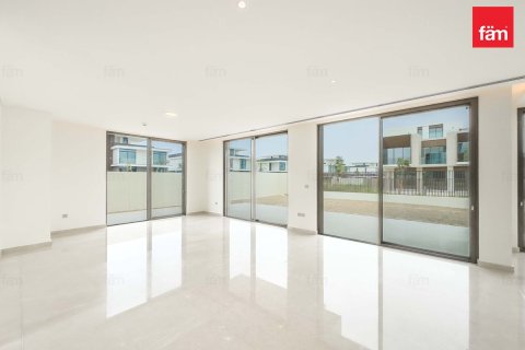 Вилла с 5 спальнями №120411 24