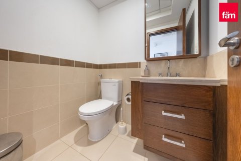 Квартира с 2 спальнями в Даунтаун Дубай (Даунтаун Бурдж Дубай), ОАЭ №135489 9