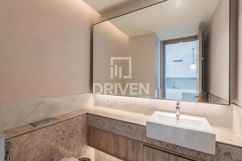 1 bedroom Apartment in Address Harbour Point, UAE No. 202180 15