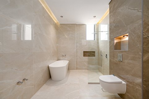 5 bedrooms Villa in Dubai Land, UAE No. 199686 4