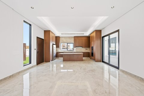5 bedrooms Villa in Dubai Land, UAE No. 199686 7
