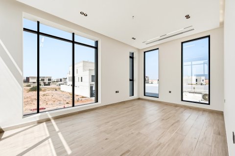 5 bedrooms Villa in Dubai Land, UAE No. 199686 10