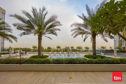 2 bedrooms Apartment in Dubai, UAE No. 143334 17